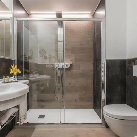 Πανσιόν Astoria Deluxe Μπολόνια