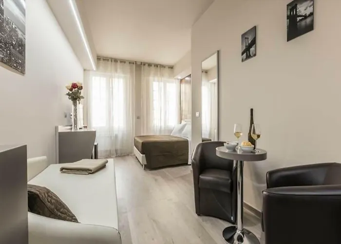 Astoria Deluxe Vendégház 3*