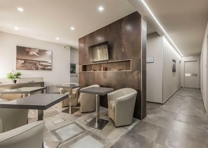 Astoria Deluxe Vendégház 3*